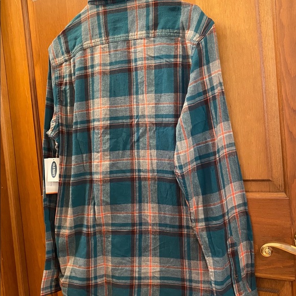 NWT!  Men’s Old Navy Flannel Shirt - Picture 4 of 9